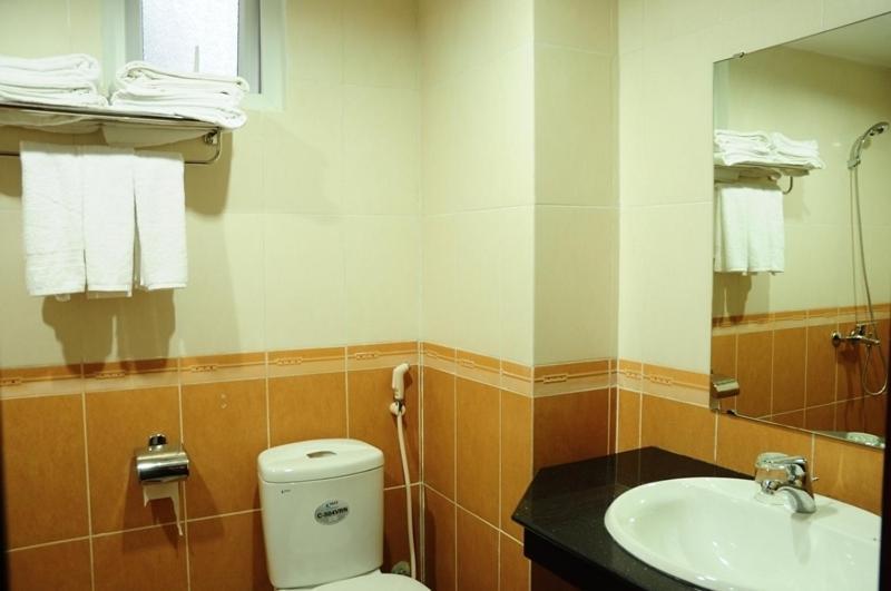 Canh Buom Hotel Ντα Νανγκ Δωμάτιο φωτογραφία